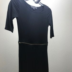 3/4-sleeved dress NWOT